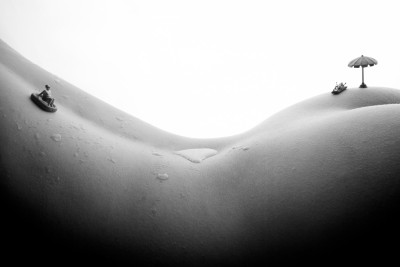 Contours of Elegance: A Bodyscape Photography Collection